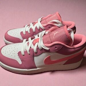 New Jordan 1 Low Size 5Y